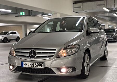 Mercedes-Benz B 200 CDI BlueEFFICIENCY -