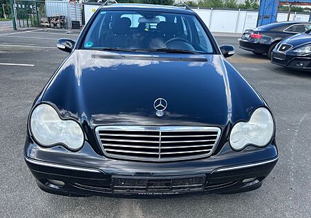 Mercedes-Benz C 200 KOMPRESSOR T AVANTGARDE Kunde Auftrag