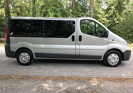 Opel Vivaro L2H1 2.0D 9-Sitzer Viele Neuteile*Lesen