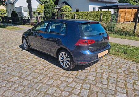 VW Golf Volkswagen 1.4 TSI DSG BMT Highline, mit AHK, Topp