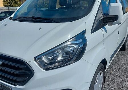 Ford Transit Tourneo Custom Kombi 320 L2