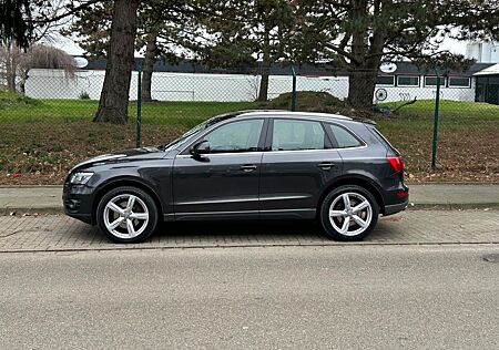 Audi Q5 3.0 TDI DPF S tronic quattro -