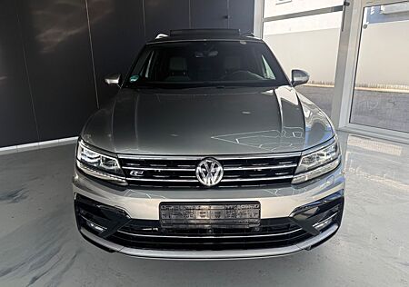 VW Tiguan Volkswagen Highline 4Motion*R-LINE*PANO*NAVI*VIRTUEL