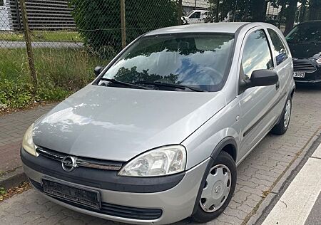 Opel Corsa 1.2 -