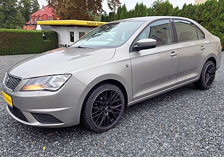 Seat Toledo gebraucht kaufen Seat Toledo 1.2 TSI 63kW Reference