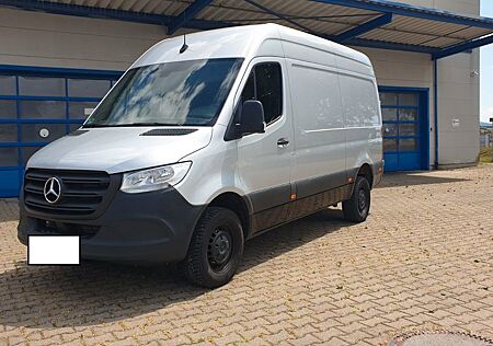 Mercedes-Benz Sprinter 317 Stanheizung+Navi+3,5t+AHK+Kamera