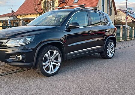 VW Tiguan Volkswagen 2.0 TSI DSG 4MOTION CUP Sport & Style...