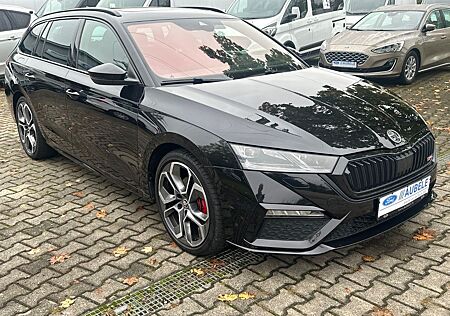 Skoda Octavia Combi RS Plus