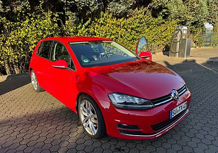 VW Golf Volkswagen VII 2.0 TDI Highline | Msg, Keyless, DCC