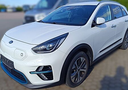 Kia Niro e- Vision Plus-Paket LED-Paket 3Phasen