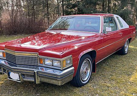 Cadillac Deville , V8