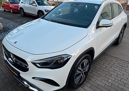 Mercedes-Benz GLA 200 PROGRESSIVE! FACELIFT! AHK! 360°! DISTR.