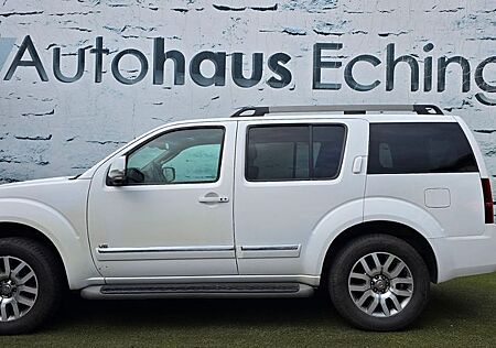 Nissan Pathfinder 3.0 dCi LE Aut.*7-Sitzer*eGSD*AHK