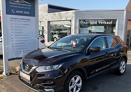 Nissan Qashqai Acenta Navi/Kamera/AHK/Tempomat/Sitzhei.