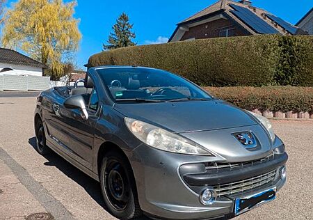 Peugeot 207 CC, TOP Aussattung
