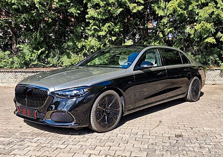 Mercedes-Benz S 680 Maybach NIGHT SERIES FIRST-CLASS