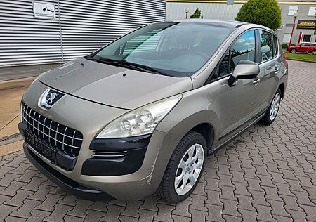 Peugeot 3008 . 120 VTI. Tendance.