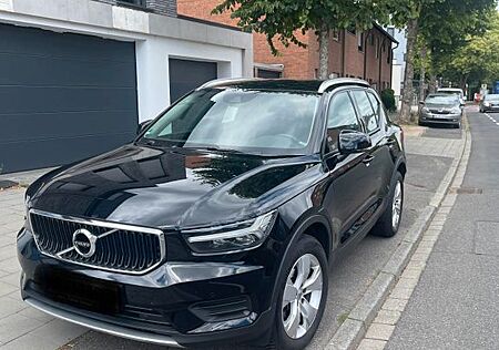 Volvo XC 40 XC40 T3 Momentum , 36.245 Kilometer Verlauf