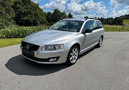 Volvo V70 Kombi Linje Svart/Leder/Xenon/AUT
