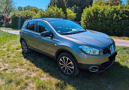 Nissan Qashqai 1.6 dCi DPF 360