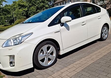 Toyota Prius 1.8-l-VVT-i Executive Executive