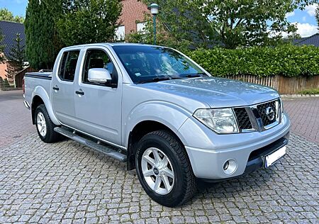 Nissan Navara -2.5DCI-KingCab-Double-Cab-4X4-6Gang-TÜV