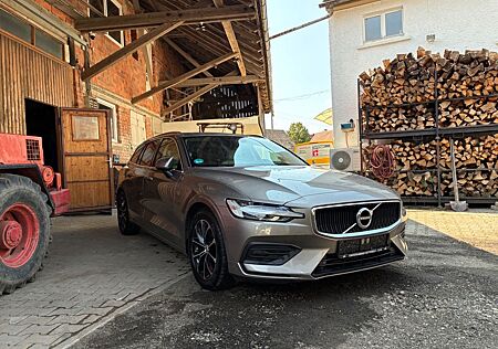 Volvo V60 D4 Geartronic Momentum
