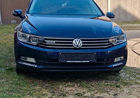 VW Passat Variant Volkswagen 2.0 TDI SCR BlueMotion Comfor...