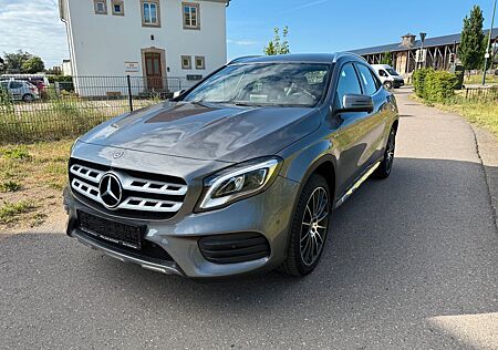 Mercedes-Benz GLA 180 *AMG-Line Edition*