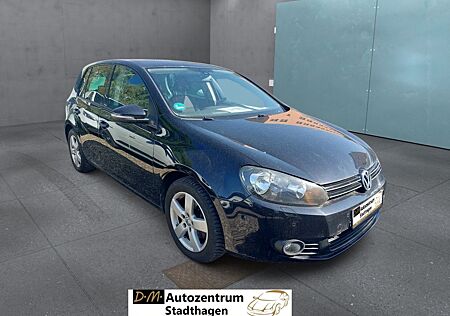 VW Golf Volkswagen VI Team/TÜV NEU/NAVI/SITZHEIZUNG/TEMPOMAT