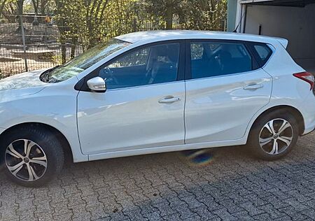 Nissan Pulsar 1.2 DIG-T ACENTA Limousine, Navi, TÜV,DAB