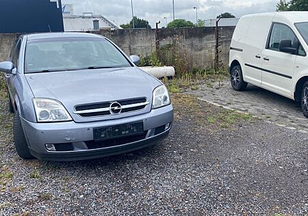 Opel Vectra 2.2 -