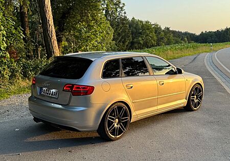 Audi A3 2.0 TFSI quattro S line Sport. Sportback ...