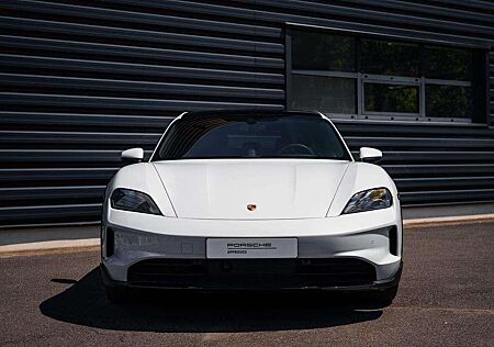 Porsche Taycan 4S Cross Turismo