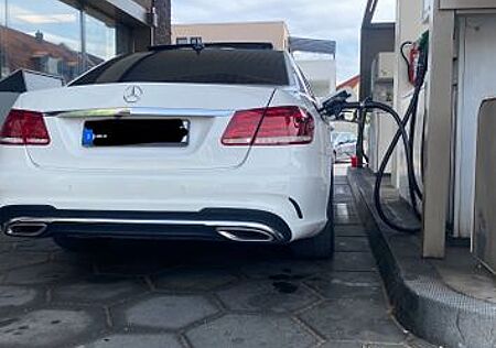 Mercedes-Benz E 250 CDI 4MATIC AVANTGARDE Autom. AVANTGARDE