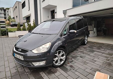 Ford Galaxy 2,2 TDCi 129kW DPF Titanium Titanium