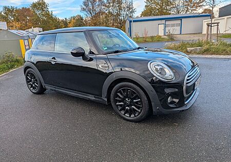 Mini ONE LED | Navi | Sitzheizung | Einparkhilfe