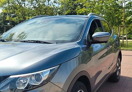 Nissan Qashqai 1.6 dCi DPF Xtronic N-VISION N-VISION