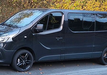 Renault Trafic Competition