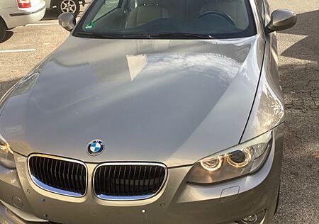 BMW 320i Coupé -