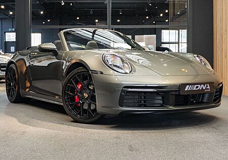Porsche 992 Carrera 4s Cabrio Aventurien Volleder 91