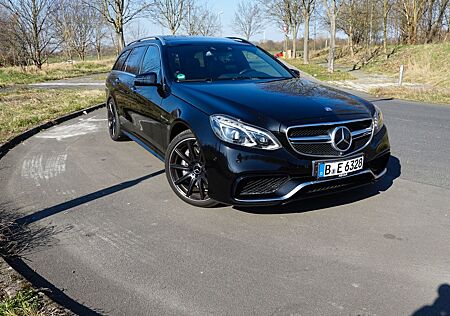 Mercedes-Benz E 63 AMG T-Modell 4MATIC