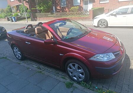 Renault Megane Coupé-Cabriolet 2.0 16V Avantage