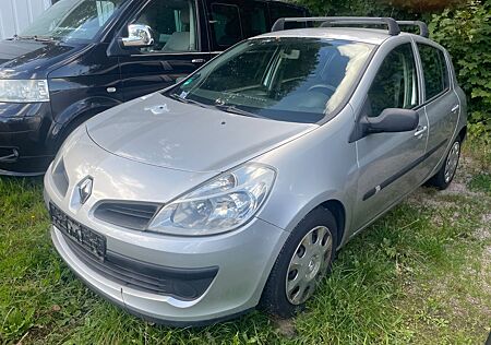 Renault Clio III Extreme