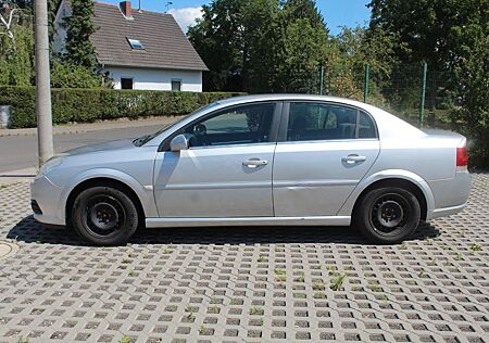 Opel Vectra 1.6 Edition
