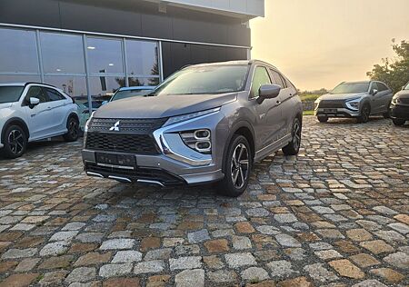 Mitsubishi Eclipse Cross 2.4 SELECT 2.4 MIVEC PHEV EU6d Sel