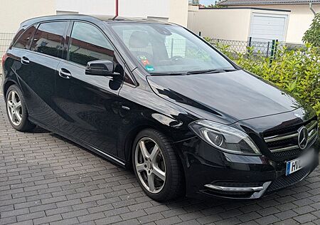 Mercedes-Benz B 180 CDI BlueEFFICIENCY