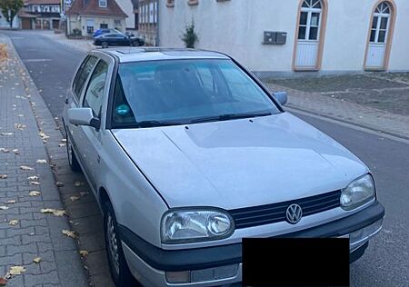 VW Golf Volkswagen 1.6 Avenue Schiebedach Avenue