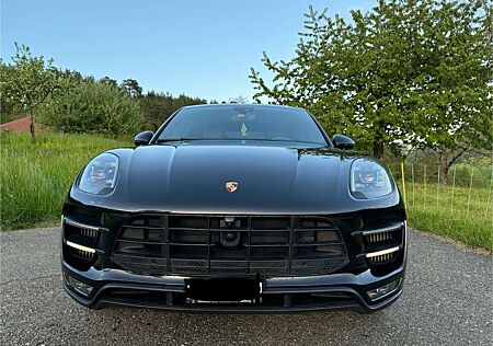 Porsche Macan Turbo mit Performance Paket Turbo mit ...