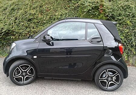 Smart ForTwo cabrio 1.0 52kW prime Automatik